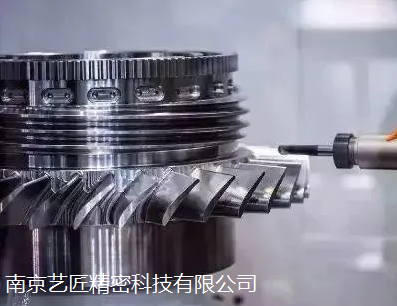 <strong>藝匠微孔加工設(shè)備|應戰(zhàn)超高精細加工技術(shù)難點</strong>